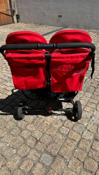 Carrinho de Gêmeos Valco Baby Snap Duo