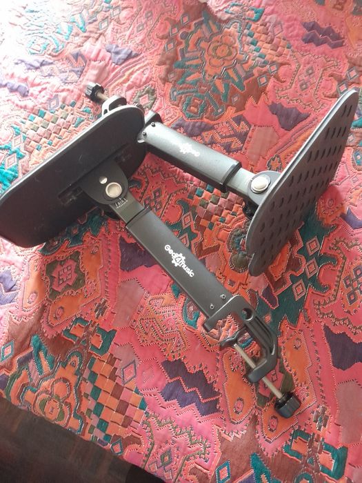 Suporte de colunas de munição de estúdio