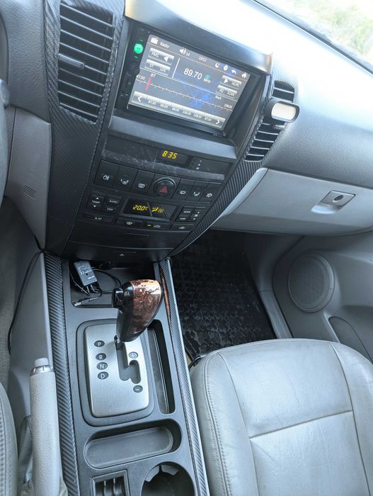 Кіа Соренто 2.5 дизель автомат 4х4 Kia Sorento 2.5 dizel 4x4 avtomatic