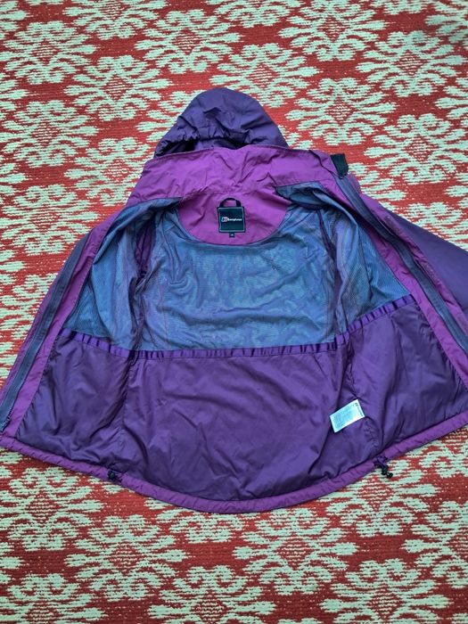 Мембранна трекінгова куртка Berghaus 3 in 1 Aq2