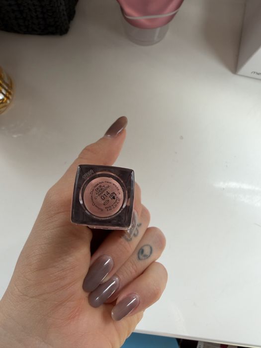 Блиск Dior.