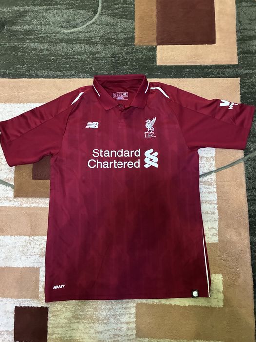 Футболка команди Ліверпуль