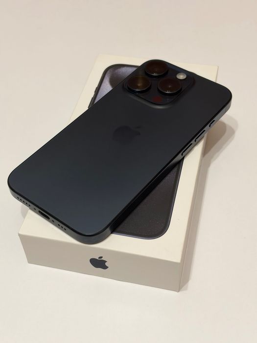 IPhone 15 Pro Blue Titanium