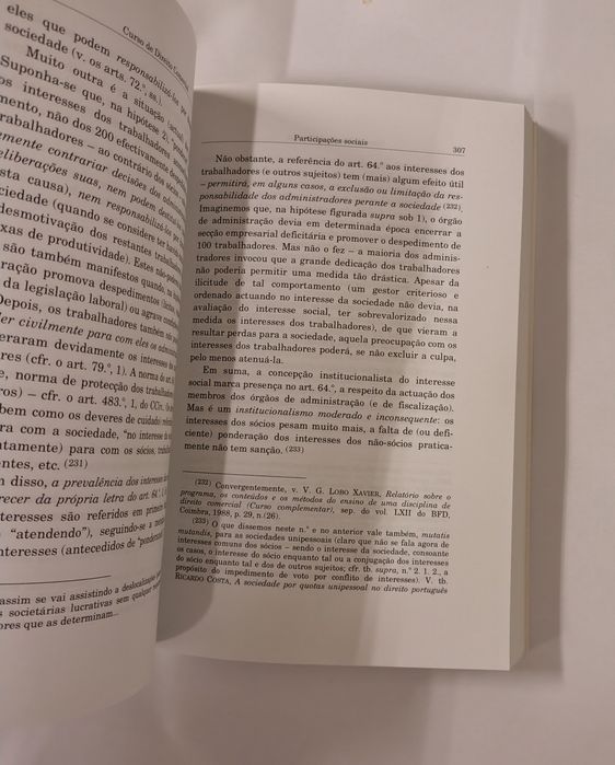 Curso de Direito Comercial, de Coutinho de Abreu