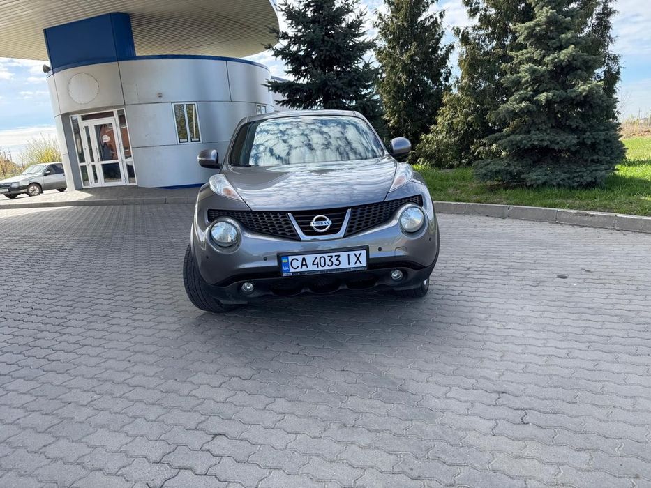 Нісан жук Nissan Juke