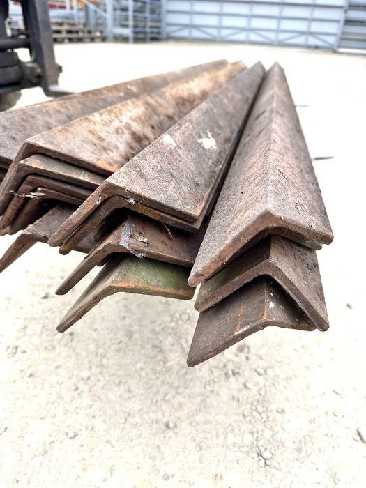 Kątownik stalowy G/W gorąco walcowany 75x75mm długość 2400mm belka słup podpora konstrukcja profil