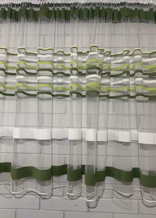 Короткий тюль готовий на тасьмі