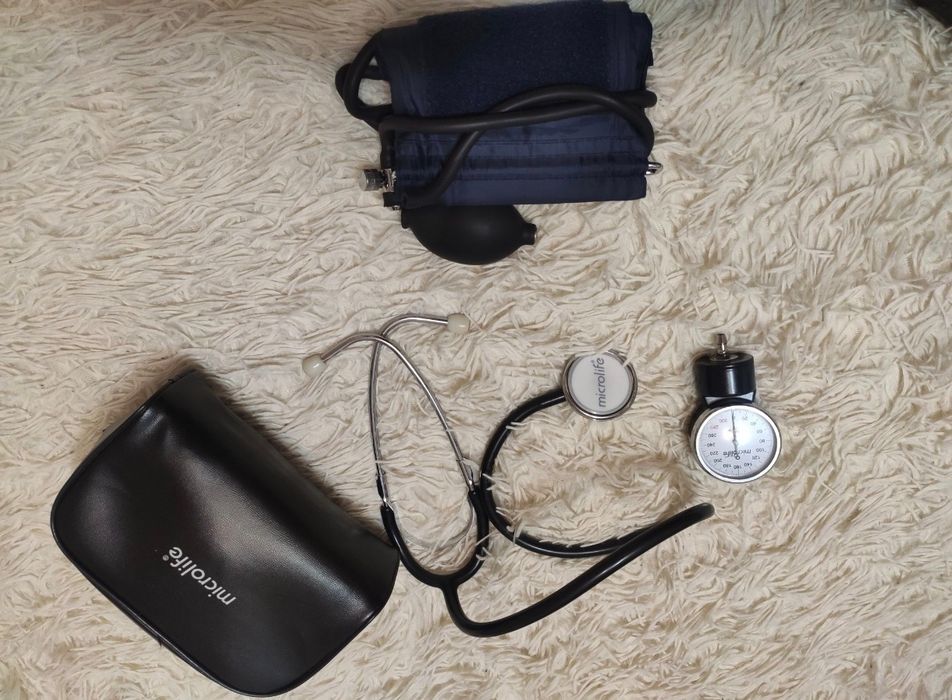 Тонометр Microlife ВР AG1-30