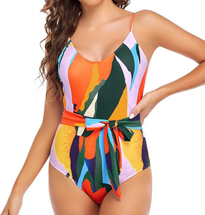 Cуцільний купальник 50 52 розмір