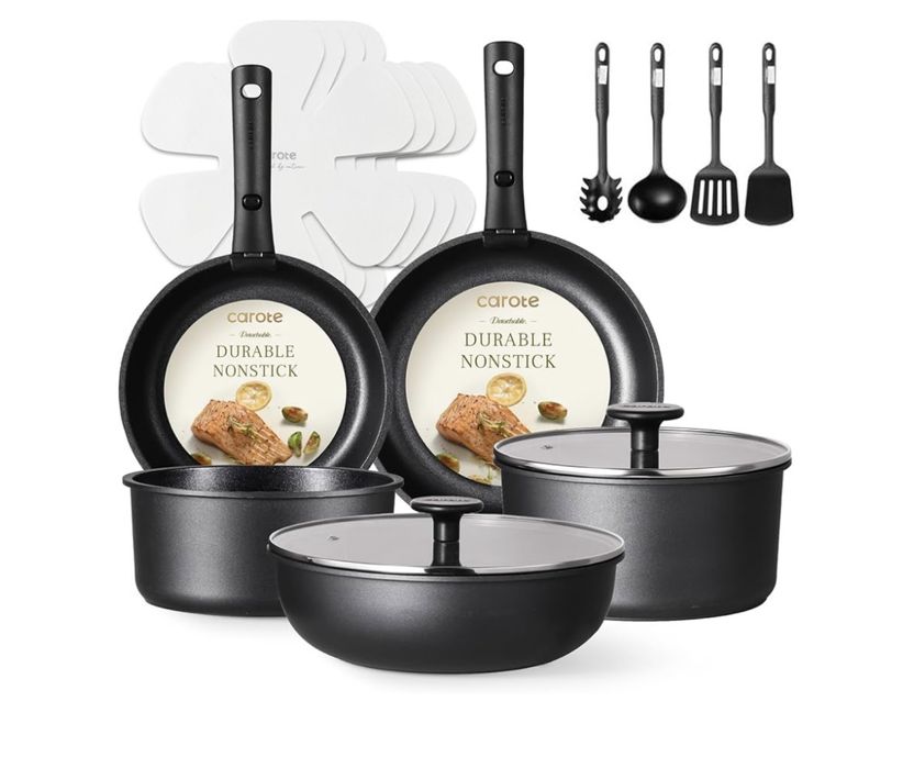 Набір посуду CAROTE з 17-ти предметів.