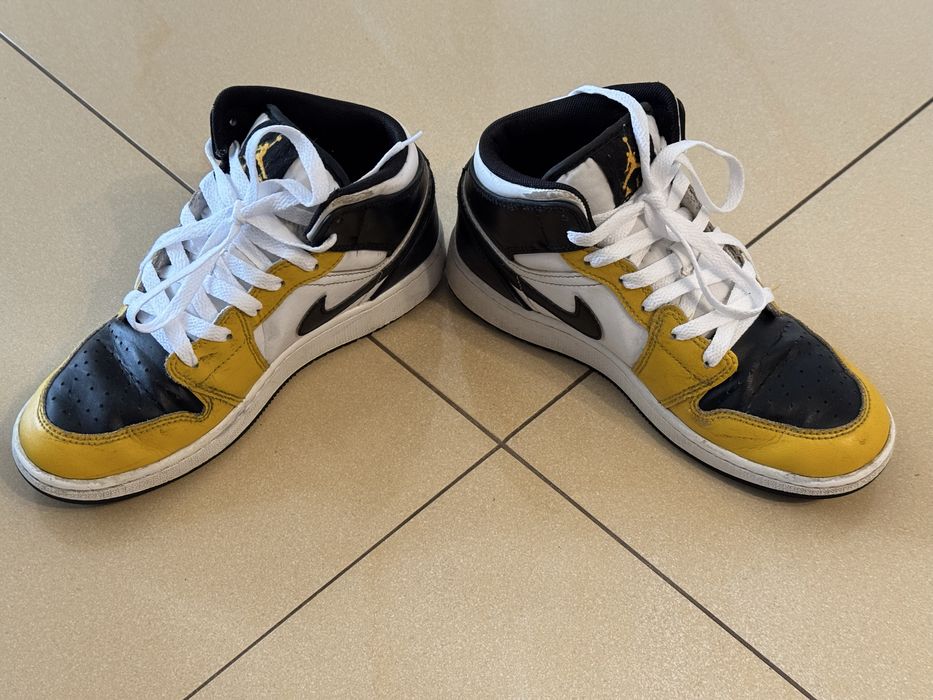 Buty Nike Air Jordan 1 Mid 37.5 młodzieżowe chłopiec koszykówka