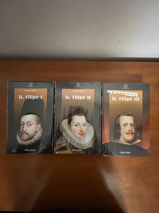 Coleção dos livros "Reis de Portugal" (SELADOS)