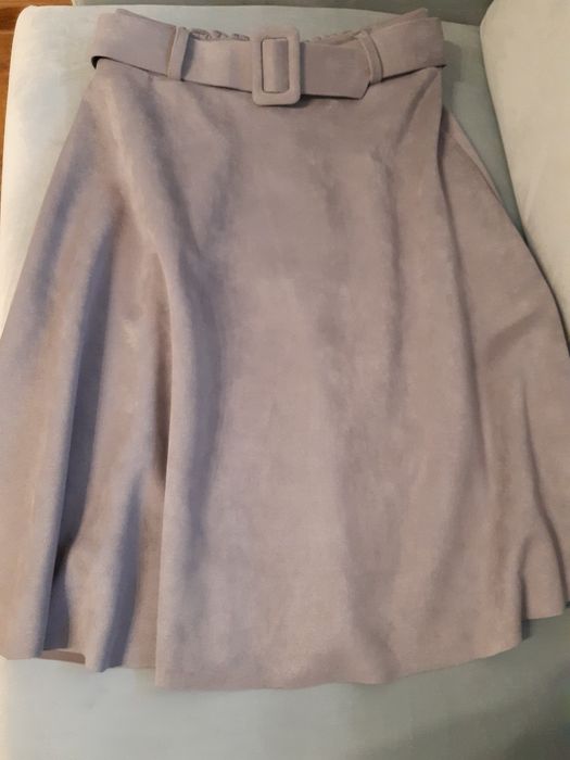Włoska, szara welurowa  spodnica
