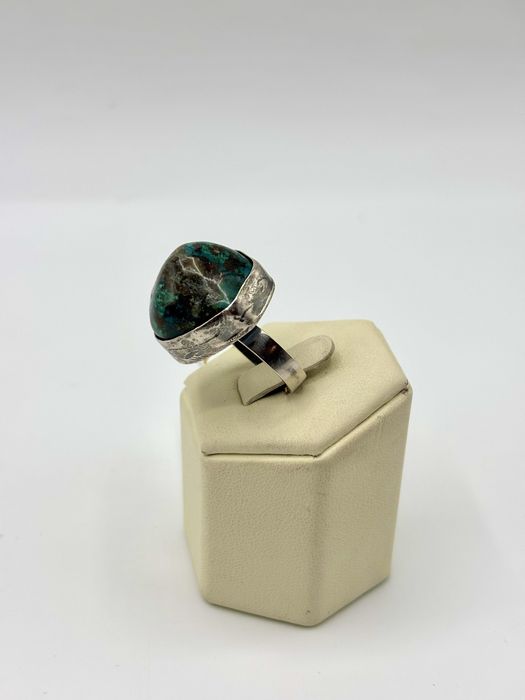 Srebrny pierścionek z Naturalnym Rubinem