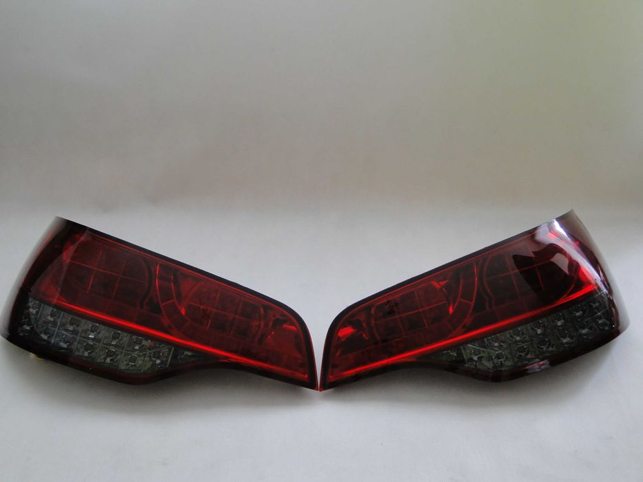 Lampy światła tył tylne AUDI Q7 4L 06-09 DIODY LED Red SMOKE TUNING IGŁA!