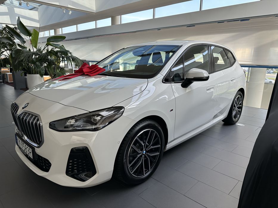 Wynajem samochodu - BMW Serii 2 Active Tourer