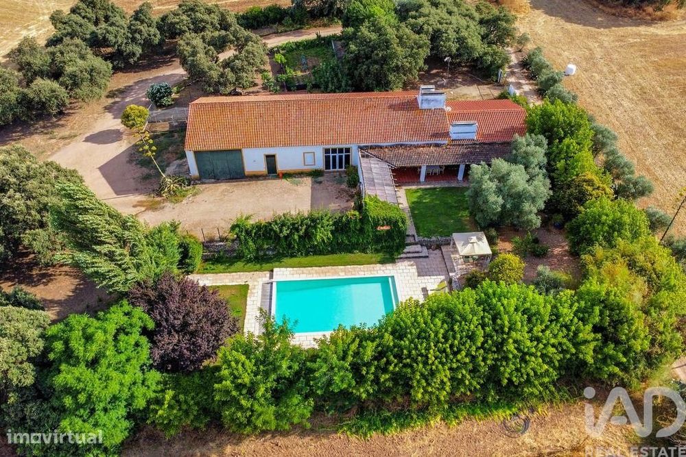 Quinta T3 em Nossa Senhora da Expectação de 441,00 m2