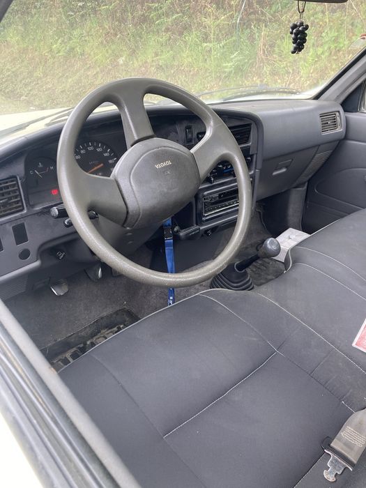 Toyota 2.4D caixa aberta