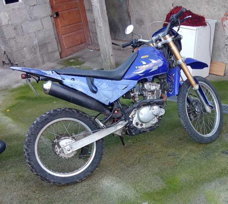 Moto cross 125 com ducomentos