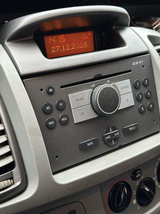 Продам Opel Vivaro 1.9