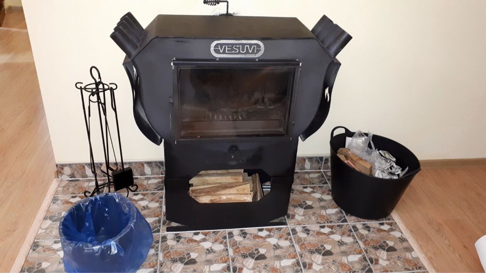 Готовий будинок біля лісу,поруч міста,готовий до заселення.