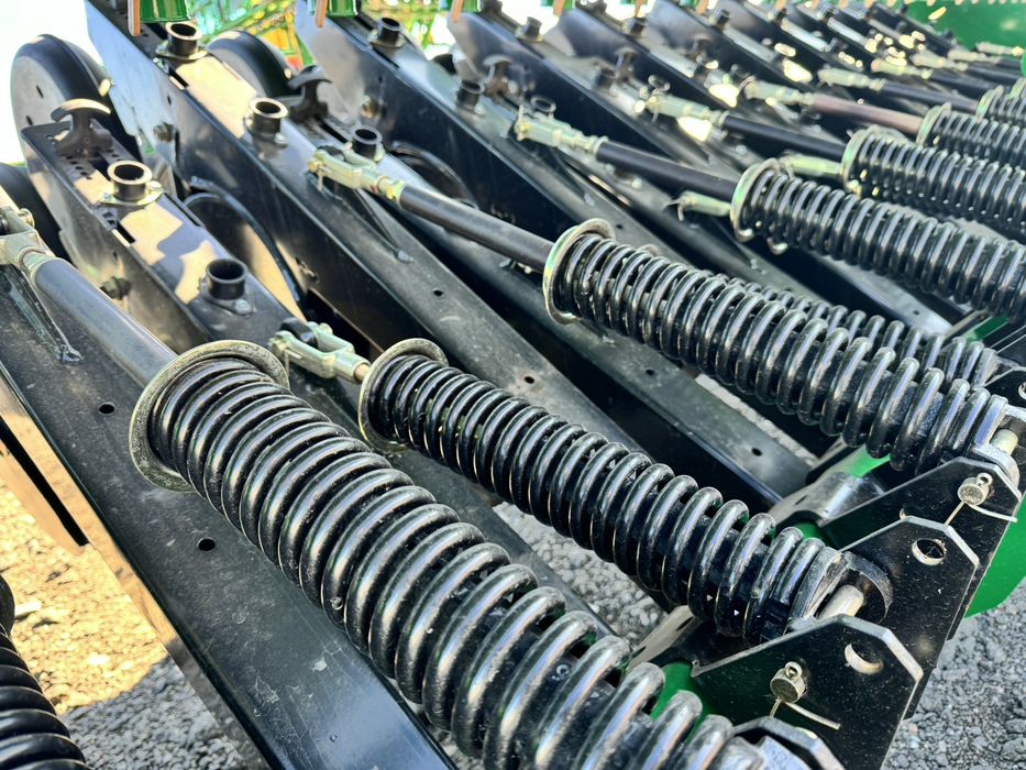 Зернова причіпна сівалка Great Plains 1300F 4метра