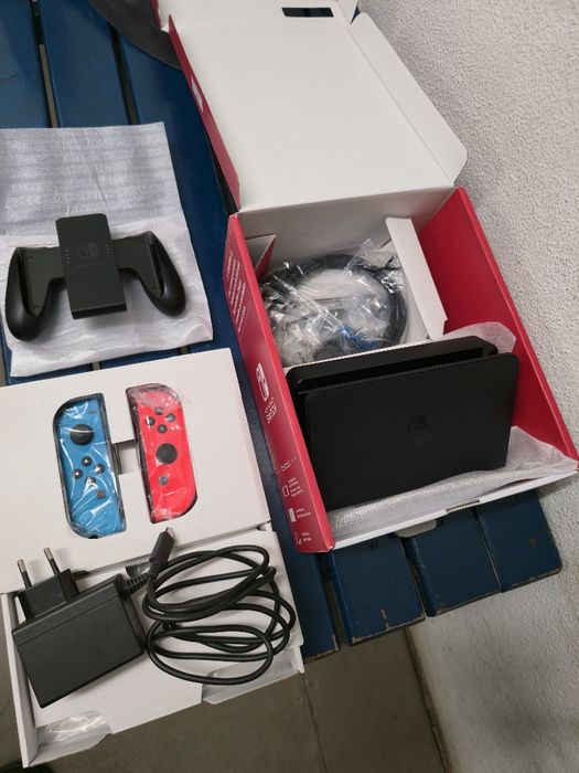 Nintendo Switch Oled Desbloqueada