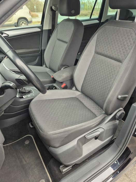 Volkswagen Tiguan 2020r.  DSG ACC stan BDB salon PL
