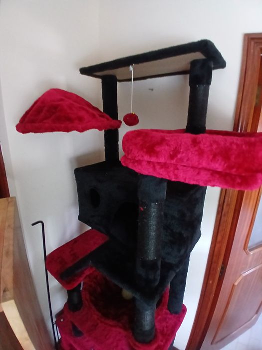 Arranhador torre gatos