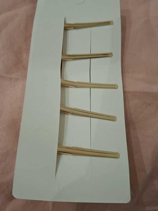 Conjunto de 5 ganchos dourados e pretos novos