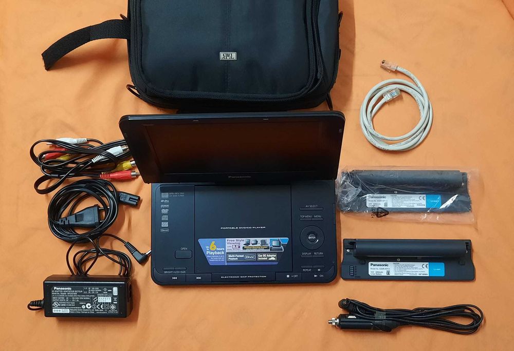 Panasonic DVD-LS83 Portable DVD/CD Player (8.5")64730163026050124