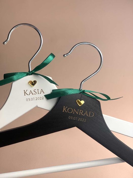 Wieszaki weselne,ślubne, personalizowane, z imionami i datą ślubu