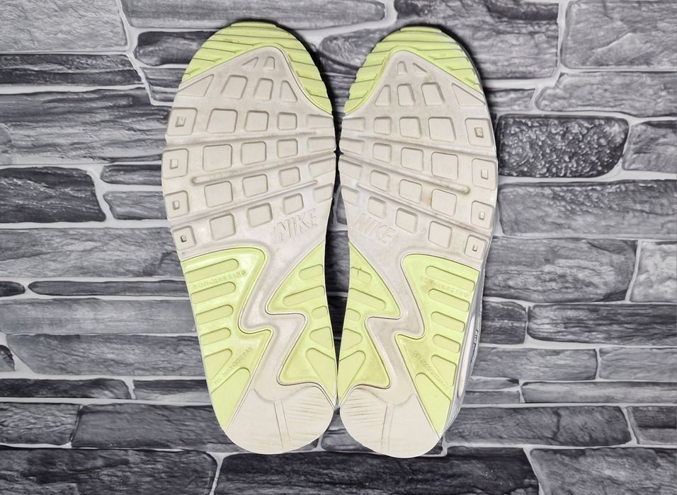 Кроссовки Nike Air Max 90 (38.5р.)