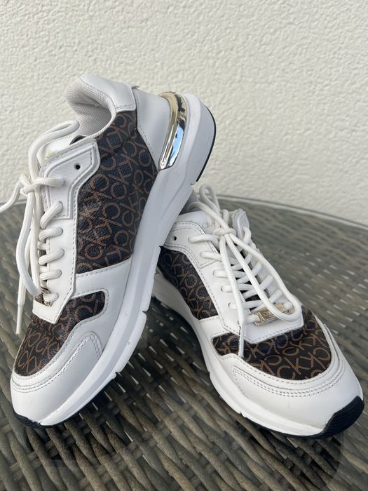 Sneakersy Calvin Klein  Flexranner 37 Mix HW0HW00534 Biały