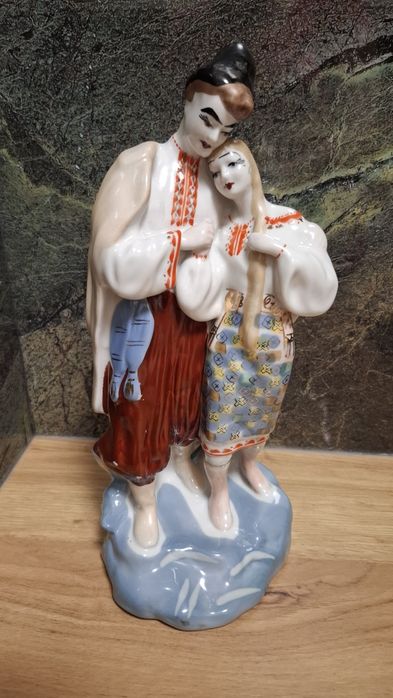 Figurka porcelanowa, Huculska para, Połonne