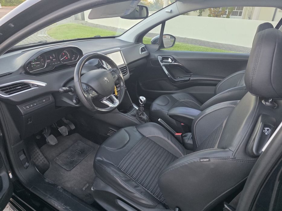 Peugeot 208 1.6 hdi Allure - Nacional — photo 5