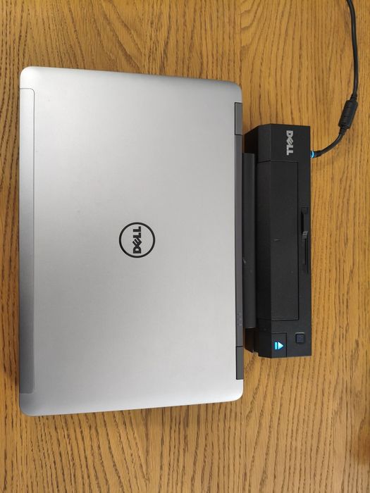 DELL Latitude E6540 - Core i7 4810MQ + Win11 PRO + zasilacz + stacja