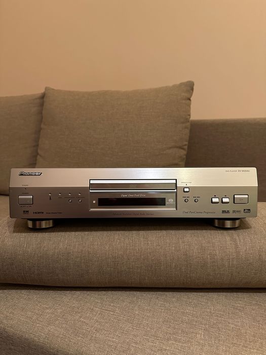 Odtwarzacz DVD Pioneer DV-868 AVi