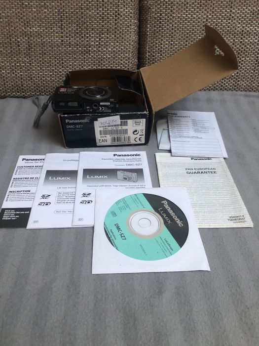 Panasonic Lumix DMC-SZ7 14,1 MP aparat cyfrowy, zestaw