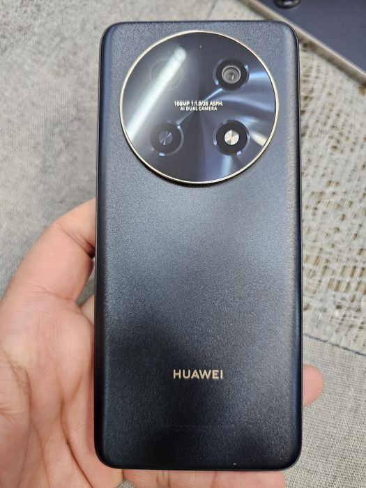 Huawei nova 12i...128/8+3 gb