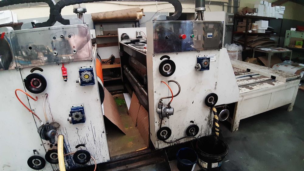 Sloter dwukolorowy 2200x1500 z podawaniem łańcuchowym