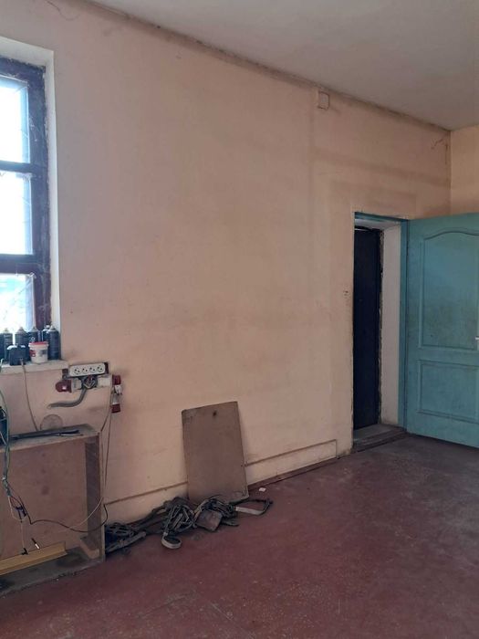 Здається спеціальне приміщення 135 кв.м 0962