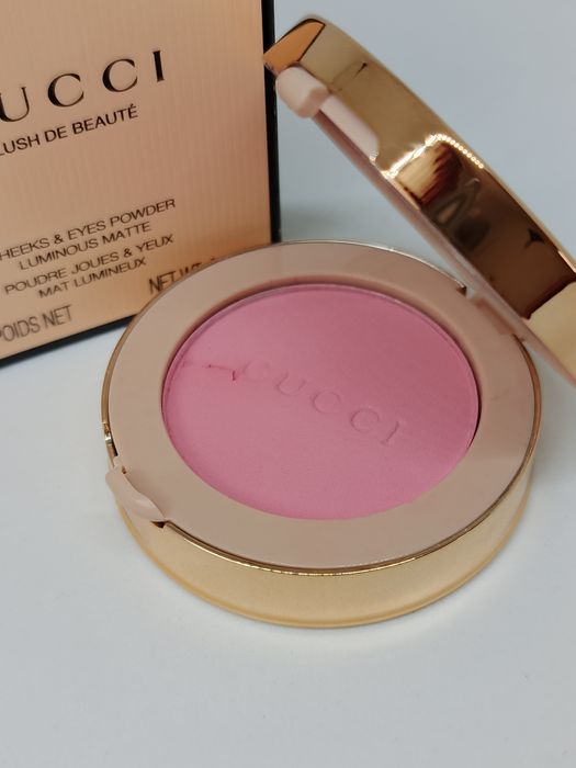 Gucci Blush De Beauté 01 Silky Rose – róż o matowym wykończeniu