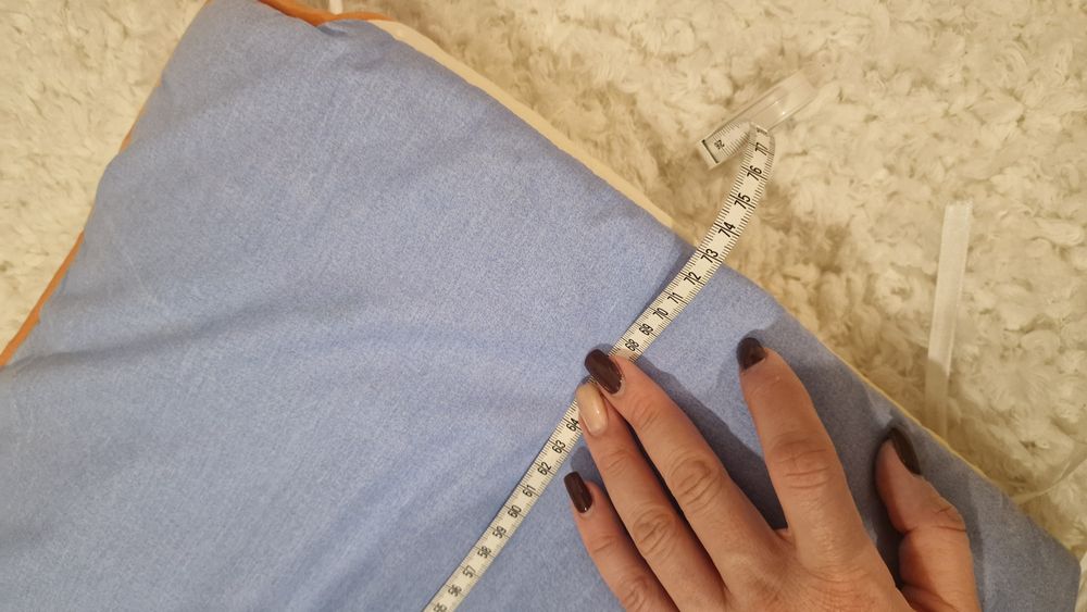 Conjunto de 3 peças para berço ToysRus
Protetor de berço; 70cm + 70cm