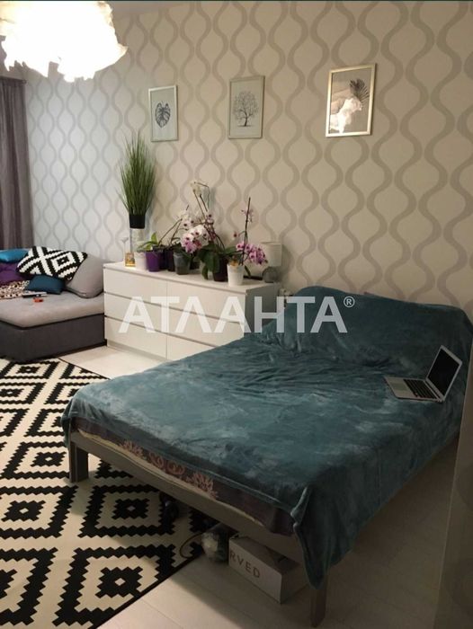 1 комнатная квартира с видом на море в  кирпичном доме