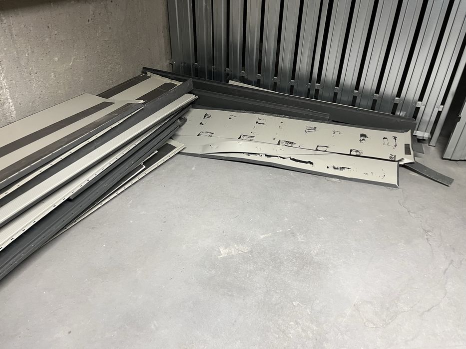 Sprzedam blachę elewacyjną – kolor antracyt