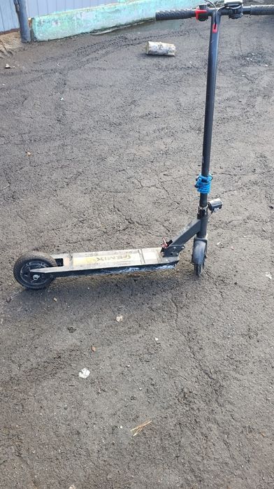 Продам самокат гемікс