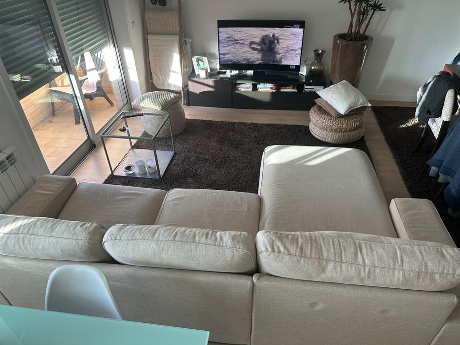 Sofa chaise longue  beje ikea