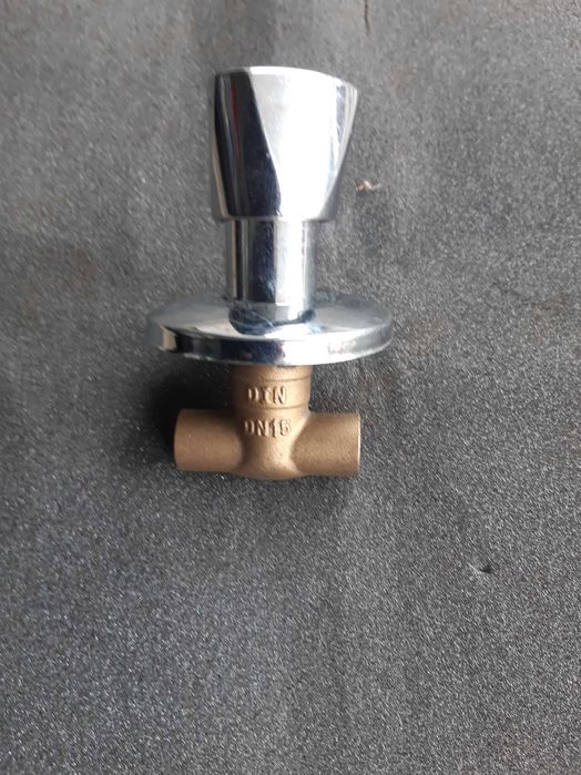 Zawór przelotowy do wlutowania fi 15 chrom