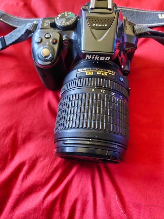Nikon D5300 + lente DX AF-S 18-105mm 1:3-5,6G ED